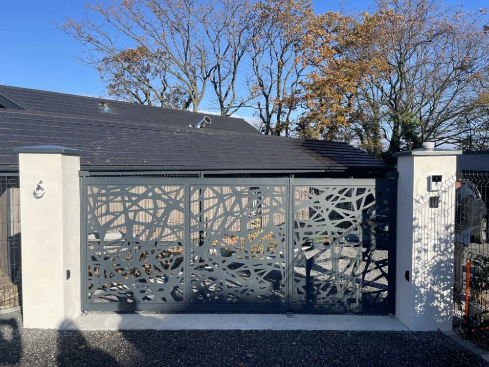 portail garage fermé grille