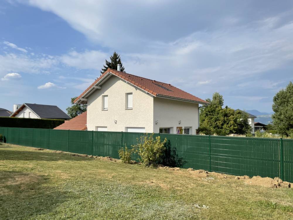 Rambarde verte vue lointain